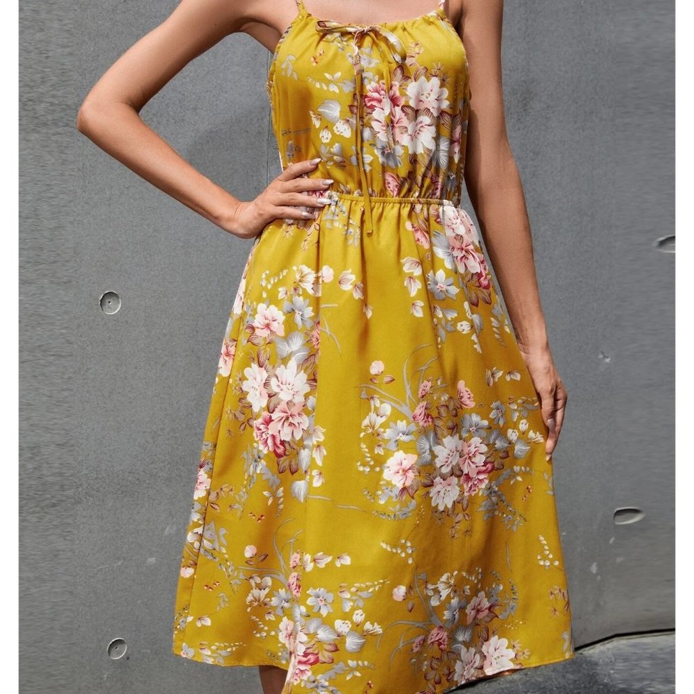 NEW! Size 4, 6 or 8/10 Floral Print Cami Dress
